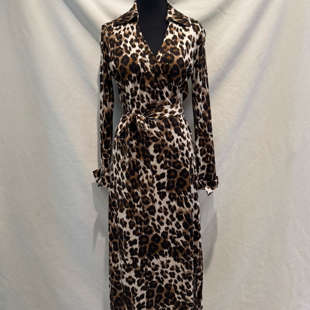Diane Von Furstenburg Leopard Silk Jersey Print Wrap Dress